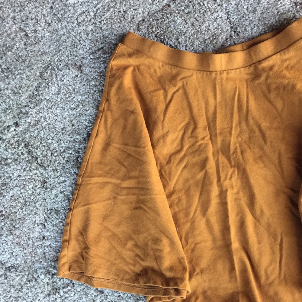 Skirt - Picture 2 of 2
